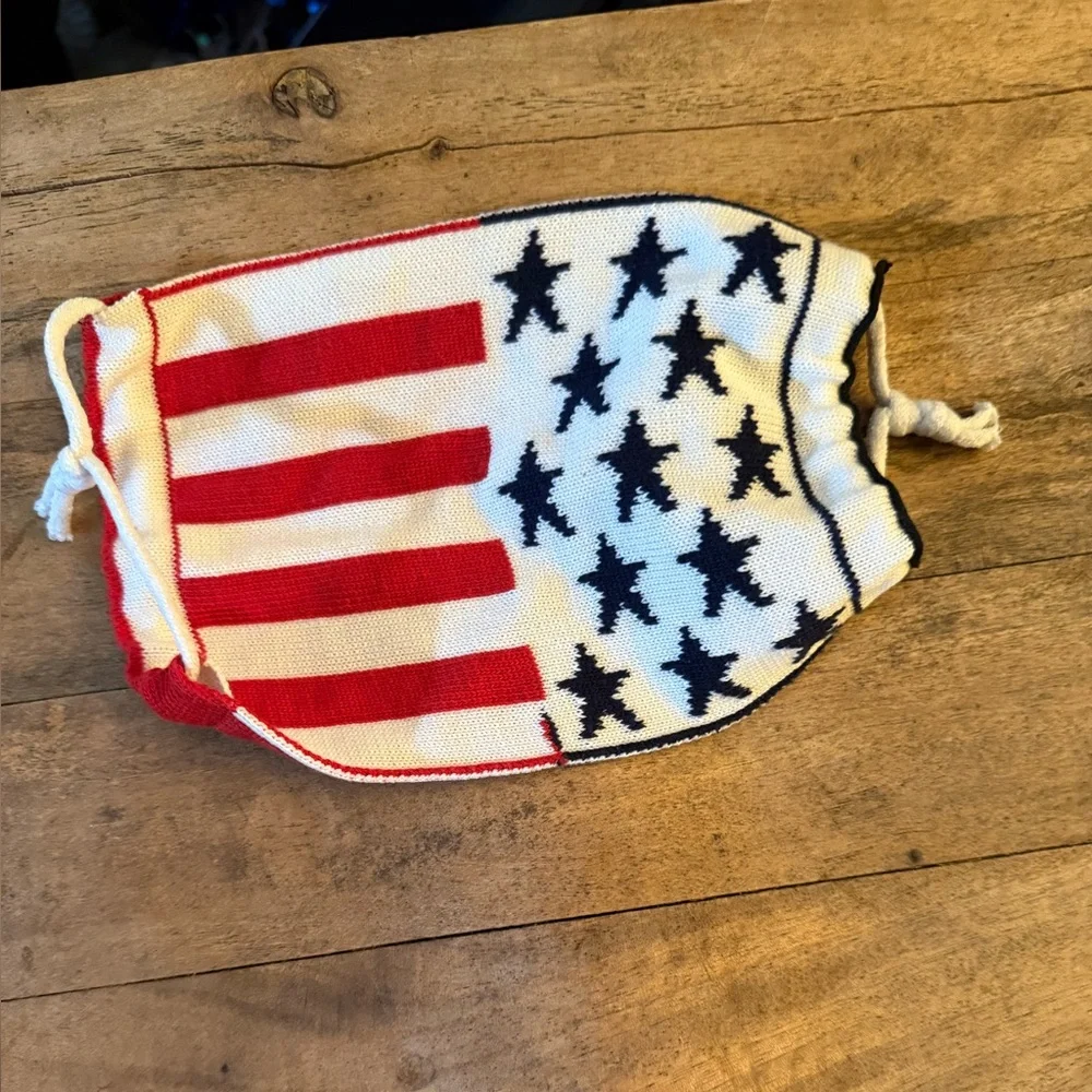 Source Unknown Red, White, and Blue Face Mask